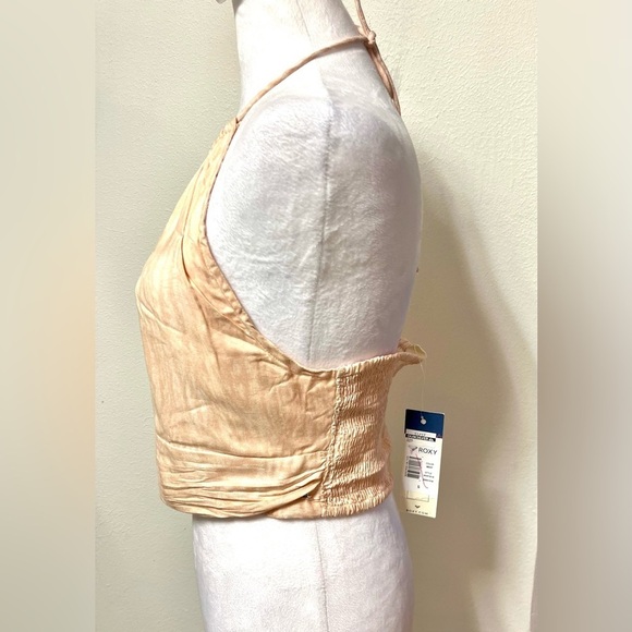 Roxy Peach Minerva Halter Top Surfer Style
Beach Summer Boho Chic NWT
Size Small - Picture 2 of 7